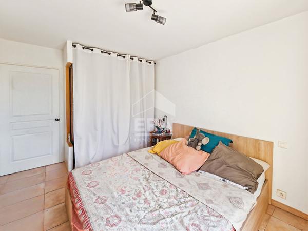 Maison Saint Jeannet 5 pièce(s) 120 m2