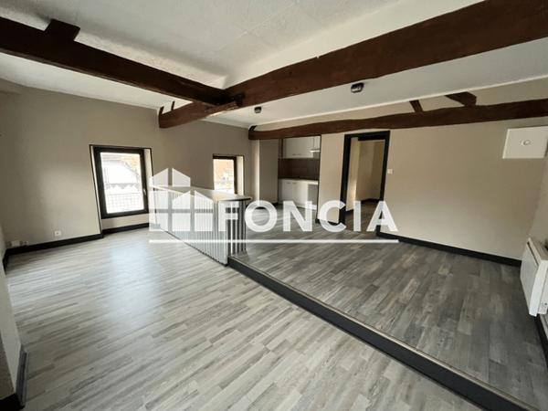 Location Appartement 2 pièces 46 m² - 16 RUE PAUL DOUCET Chateau Thierry 02400