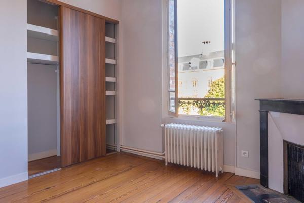 Immeuble à SENS, 89100 - 217m²