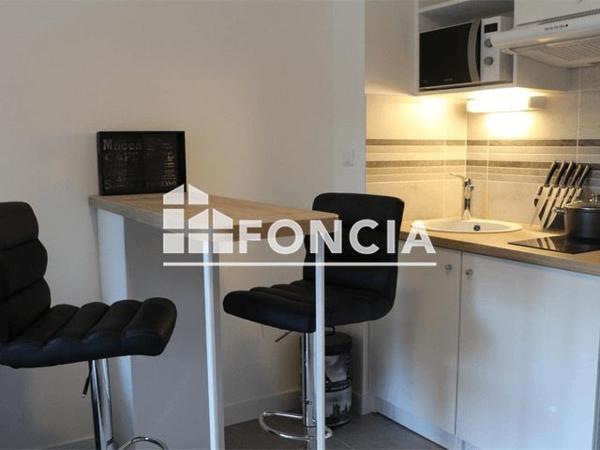 Location Studio meublé 22.45 m² - 12 RUE HENRI AMEL La Rochelle 17000