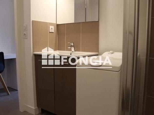 Location Studio meublé 22.45 m² - 12 RUE HENRI AMEL La Rochelle 17000