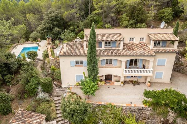 Vente Propriété de luxe Salernes 10 Pièces 427 m²