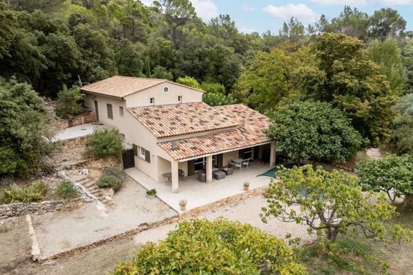 Vente Propriété de luxe Salernes 10 Pièces 427 m²