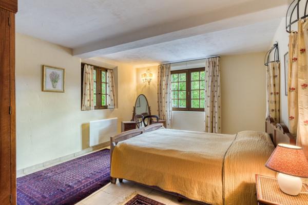 Vente Propriété de luxe Salernes 10 Pièces 427 m²