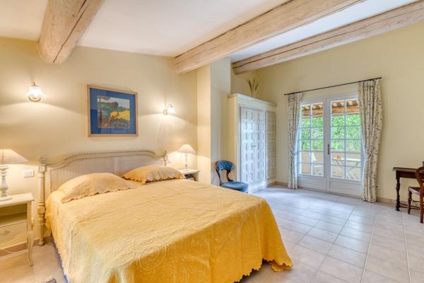 Vente Propriété de luxe Salernes 10 Pièces 427 m²