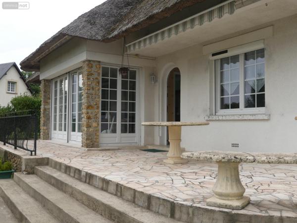 Maison à vendre à Treis-Sants-en-Ouche dans l'Eure (27300), ref : 20D75