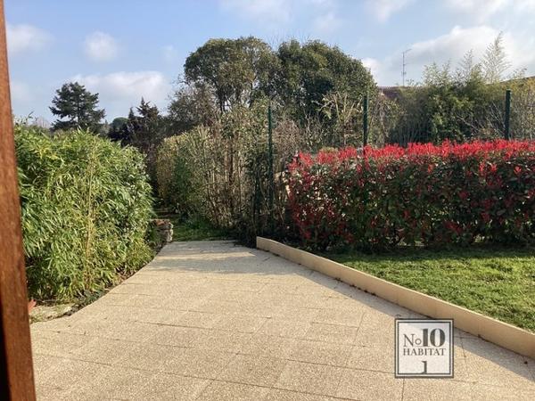 Mauvezin (32120) Maison de Village 240 m² – T6 avec Jardin – Mauvezin Centre (32120)