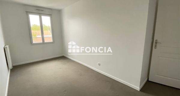 Location Appartement 4 pièces 75.4 m² - Lieusaint 77127