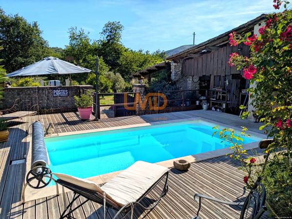 Maison en pierre 7 pièces 150m2, piscine, jardin
