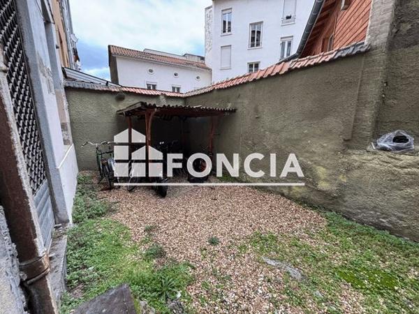 Location Appartement 2 pièces 43.1 m² - 6 RUE JUBIN Villeurbanne 69100