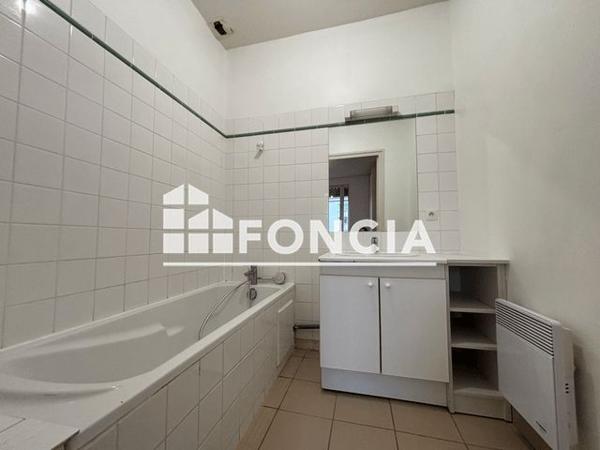 Location Appartement 2 pièces 43.1 m² - 6 RUE JUBIN Villeurbanne 69100