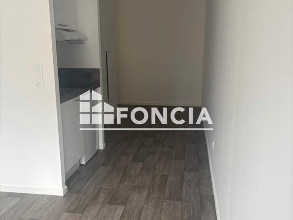 Location Studio 29.53 m² - Le Mans 72000