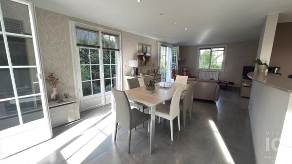 Maison familiale 7 pièces à vendre à Treillières - Secteur La Ménardais