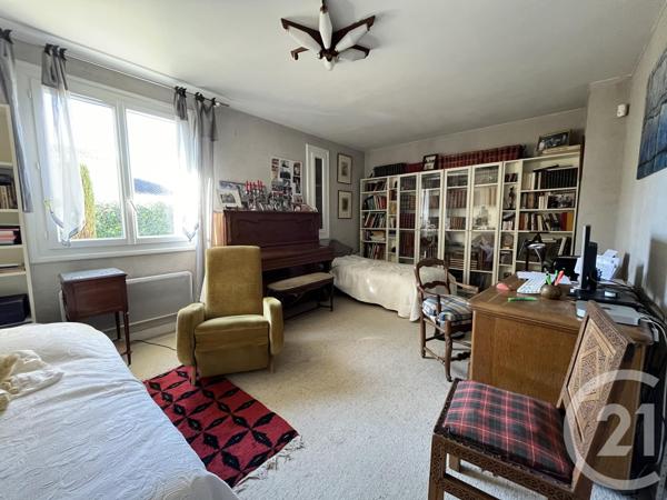 Maison à vendre  7 pièces - 245,45 m2 ARLES - 13