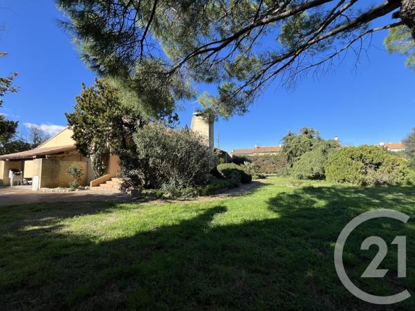 Maison à vendre  7 pièces - 245,45 m2 ARLES - 13