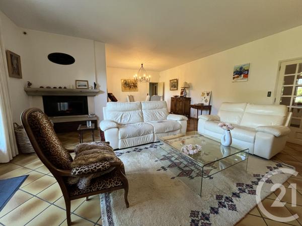 Maison à vendre  7 pièces - 245,45 m2 ARLES - 13