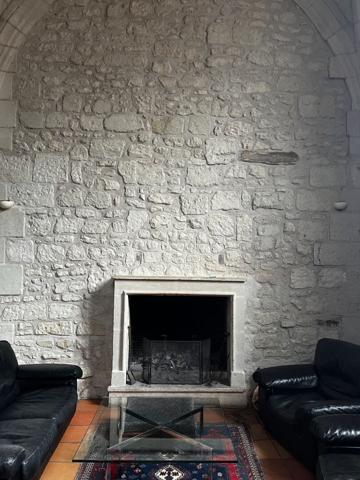 Maison 8 pièces à vendre Colombiers - 86490 / Réf: 11613