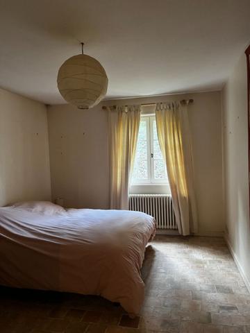 Maison 8 pièces à vendre Colombiers - 86490 / Réf: 11613