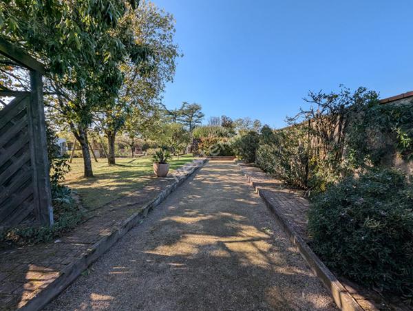 Maison à vendre 6 pièces - Montaigu Vendée