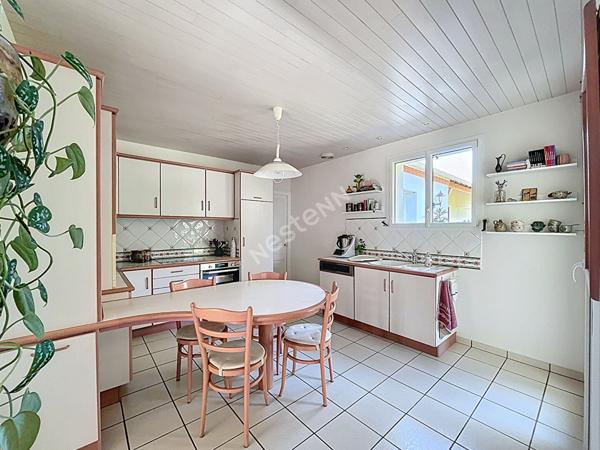 Maison à vendre 6 pièces - Montaigu Vendée