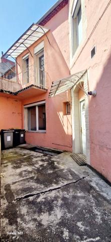 Hyper centre de Montluçon - Maison 4 pièce(s) 107 m2 avec une cour et un balcon Montlucon