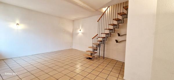 Hyper centre de Montluçon - Maison 4 pièce(s) 107 m2 avec une cour et un balcon Montlucon