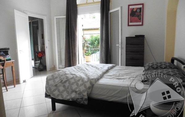 Vente Appartement P3 Jardin 150m² et garage 36m² et cave rénové(e) Beziers   