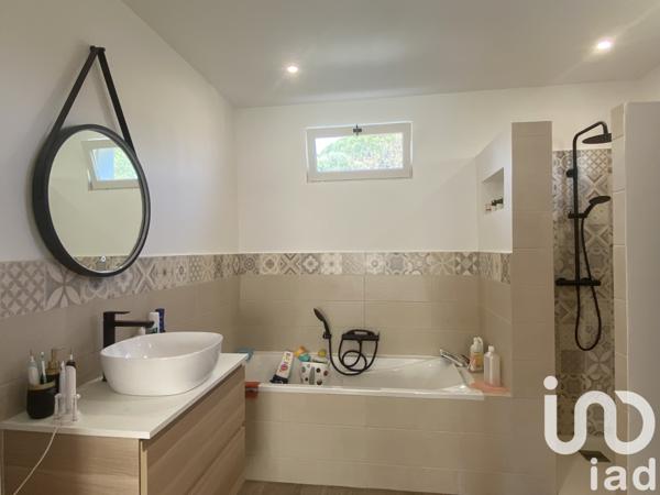 Maison à vendre 4 pièces 121 m² Le Plan-de-la-Tour