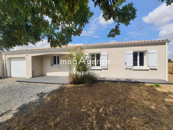 Maison à SAINT-JEAN-D'ANGELY, 17400 - 4 pièces 92m²