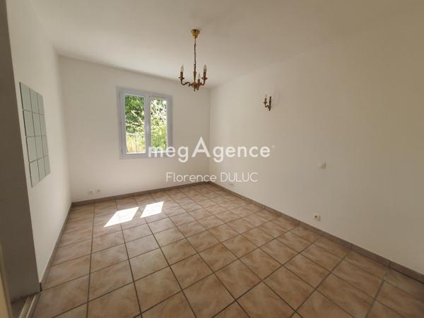 Maison à SAINT-JEAN-D'ANGELY, 17400 - 4 pièces 92m²