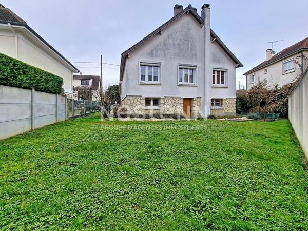 À vendre Maison individuelle 5 pièces 74m² à Bois D'Arcy proche gare