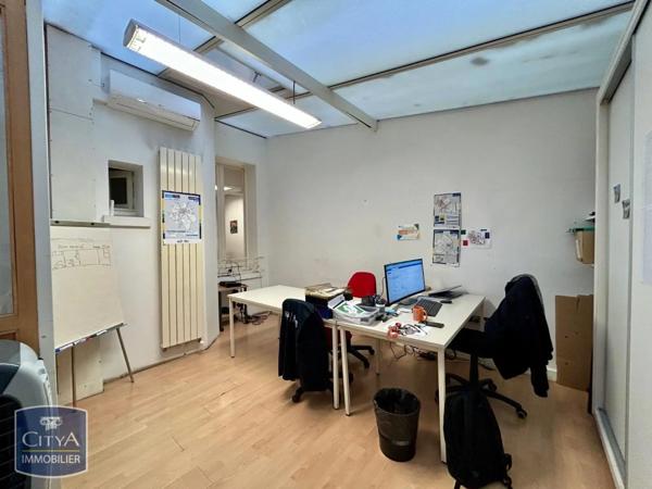 Local commercial à louer 79.27m²