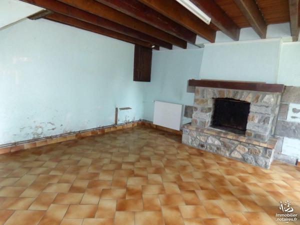 Maison à usage d'habitation construite en pierre à Quettreville-sur-Sienne