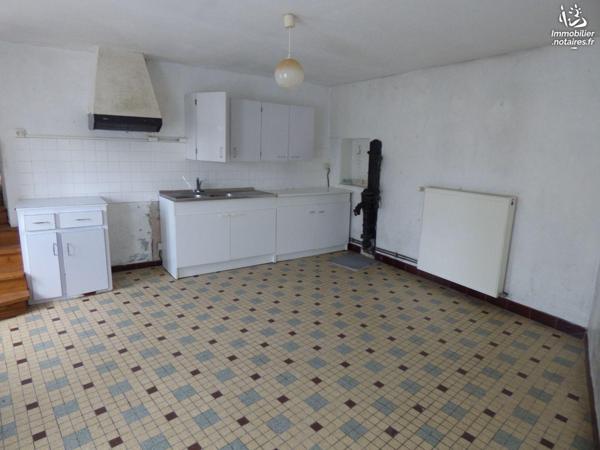 Maison à usage d'habitation construite en pierre à Quettreville-sur-Sienne