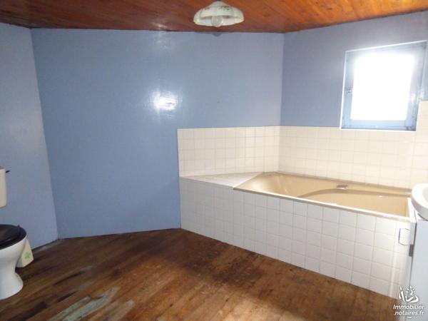 Maison à usage d'habitation construite en pierre à Quettreville-sur-Sienne