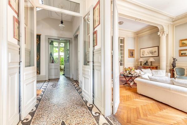 Vente Maison de luxe Bordeaux 12 Pièces 330 m²
