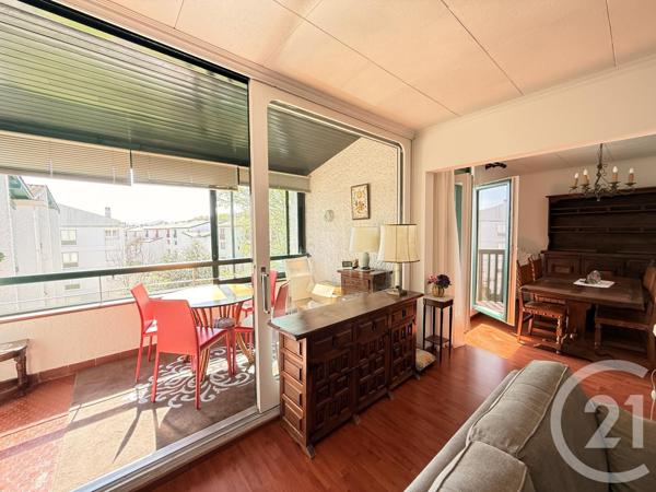 Appartement F6 à vendre  6 pièces - 95,44 m2 ST JEAN DE LUZ - 64