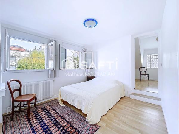 Maison familiale de 146 m² – Calme, traversant et lumineux – Jardin et terrasse ensoleillés – Garage et stationnement