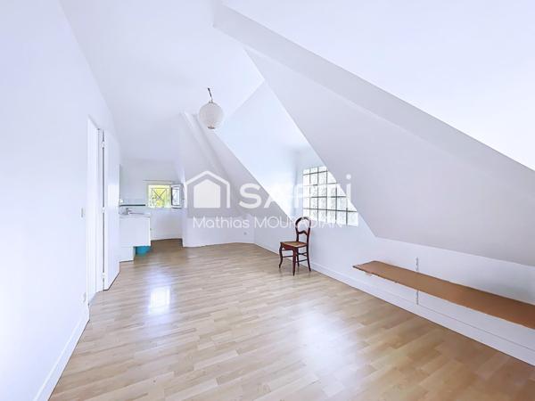 Maison familiale de 146 m² – Calme, traversant et lumineux – Jardin et terrasse ensoleillés – Garage et stationnement