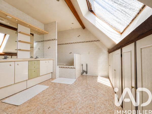 Maison à vendre 6 pièces 110 m² Éragny