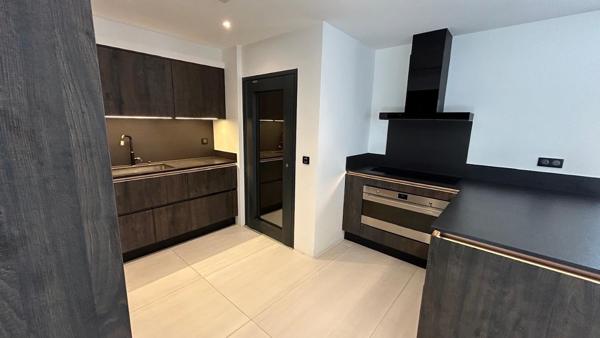 LA-TESTE-DE-BUCH VILLA 260m² PISCINE STUDIO INDEPENDANT