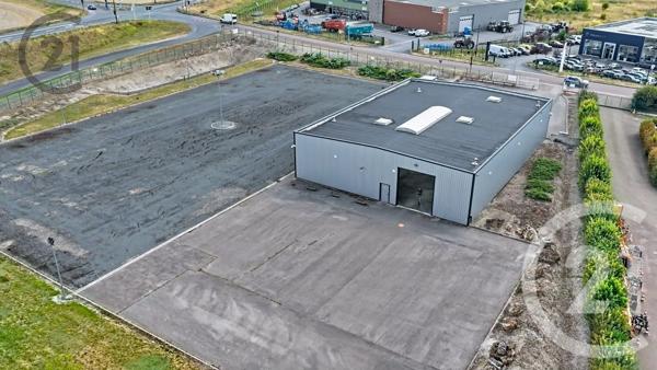 à vendre  621 m 2   SEZANNE  - 51