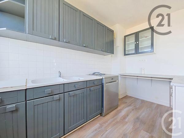 Appartement F3 à vendre  3 pièces - 63,18 m 2   TROYES  - 10
