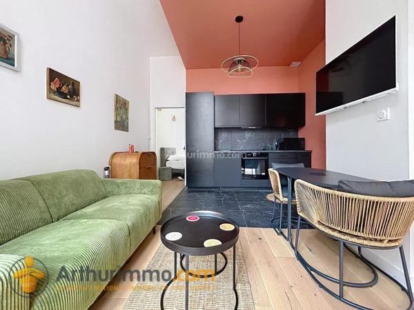 Location                                                      Appartement
                        
                     2 pièces                      31 m2                     à Reims