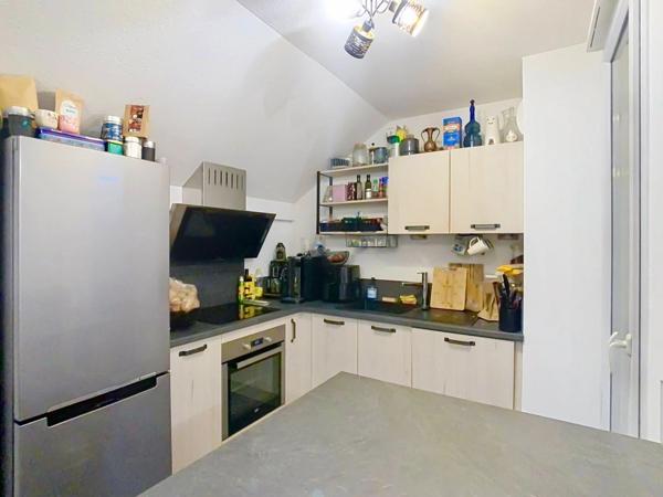 À vendre joli T3 dernier étage SAINT LAURENT (74)