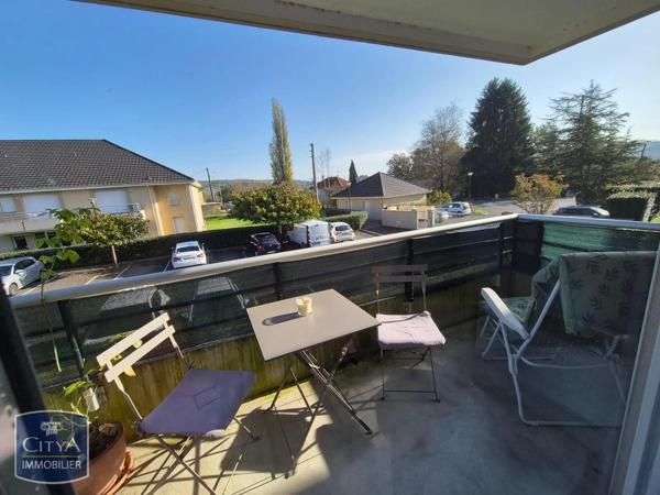 Appartement à louer 3 pièces 60.84m² Cublac (19520)