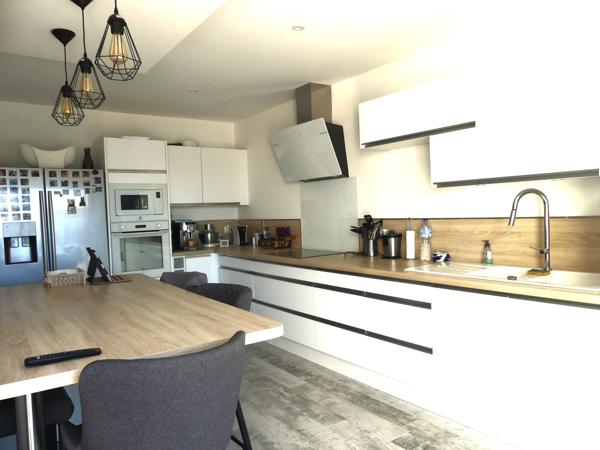 Très belle maison moderne avec vue dégagée - La Brède