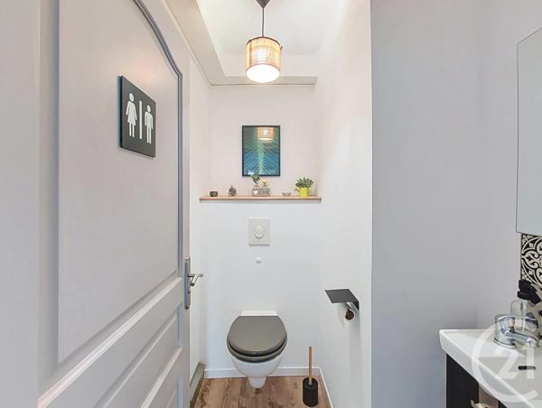 Appartement F5 à vendre  5 pièces - 116,10 m 2   METZ  - 57