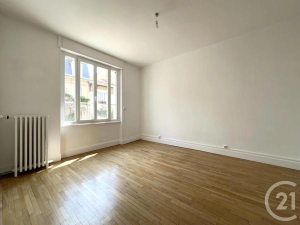 Appartement F3 à vendre  3 pièces - 67,10 m 2   NANCY  - 54