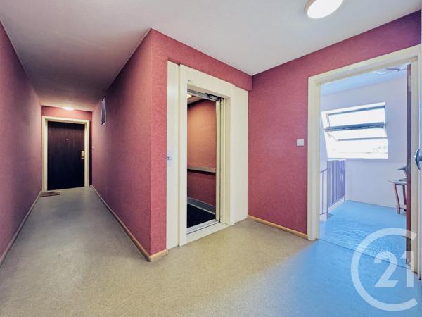 Appartement 4-5P à vendre  5 pièces - 83,68 m 2   STRASBOURG  - 67